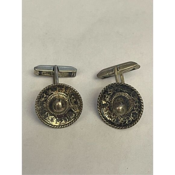 Vintage Sombrero sterling 
Cufflinks - Picture 1 of 2
